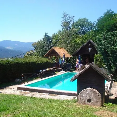 Glamping Mm Hotel Muta Exterior photo