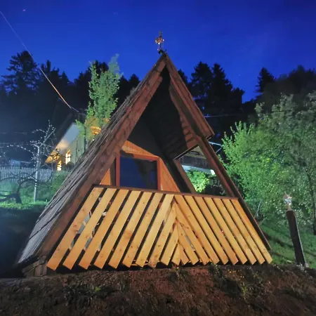 Glamping Mm Hotel Muta Exterior photo